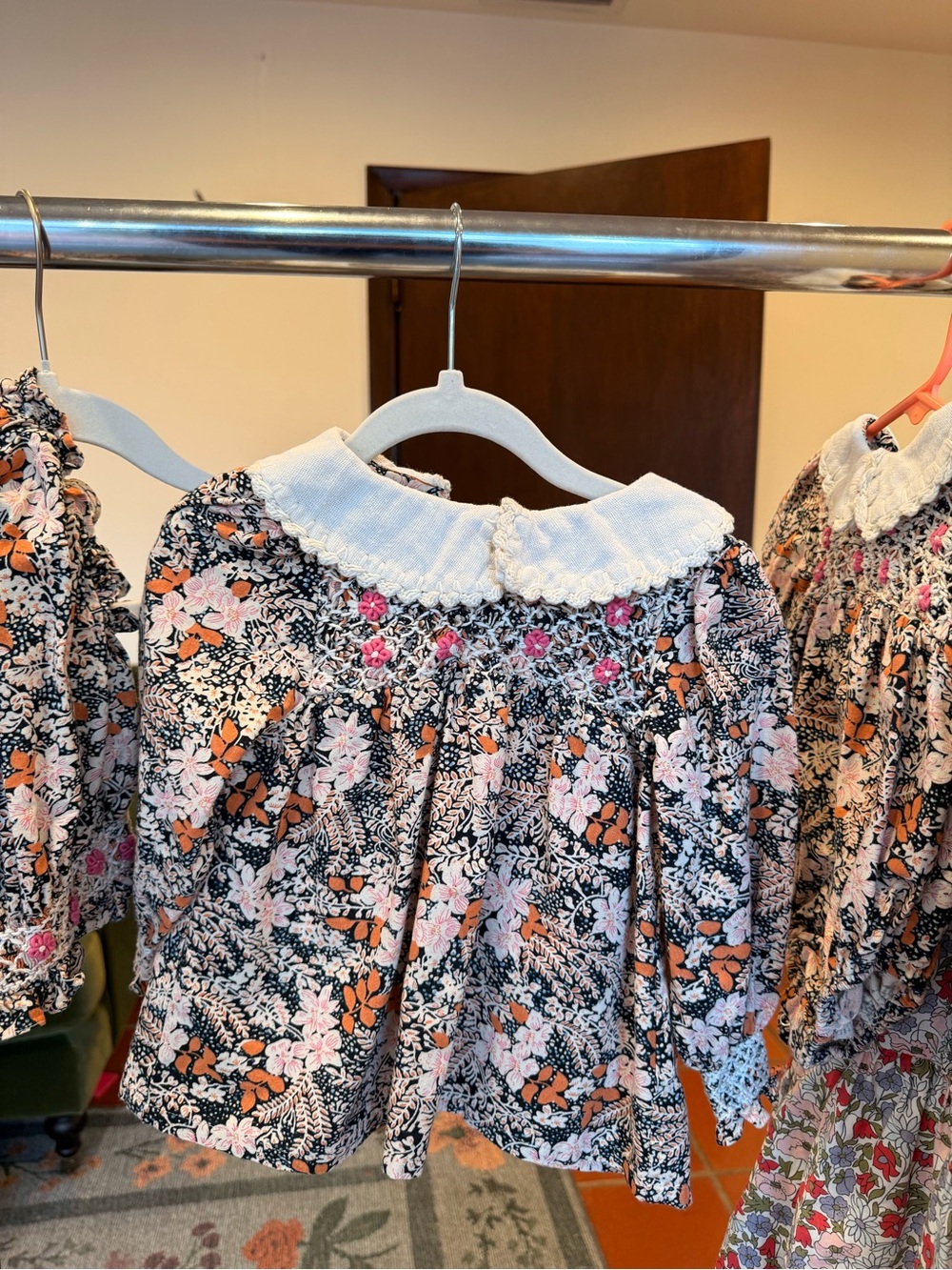Smocked Floral Peter Pan Collar Blouse - Pink & Black